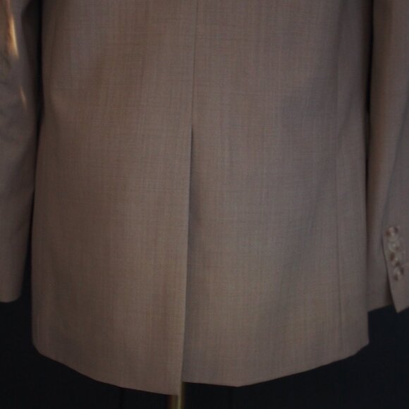 Babaton | Like NEW Wool Double Breasted Blazer - Picture 7 of 10